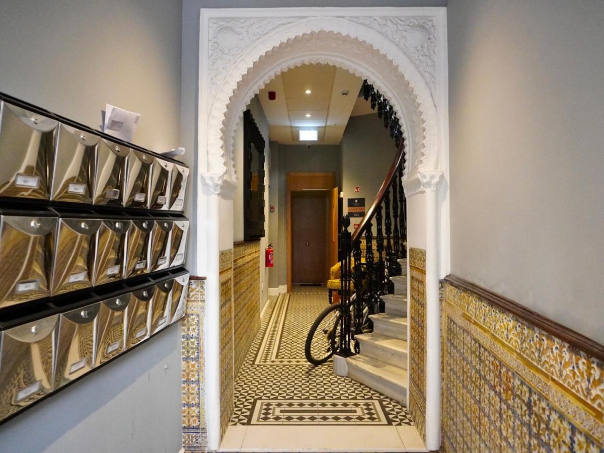 Modern City Centre Two Bedroom Windsor Apartment - Grand Central House Gibraltar Exterior foto
